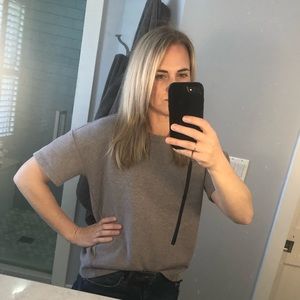 Everlane short sleeve sweatshirt